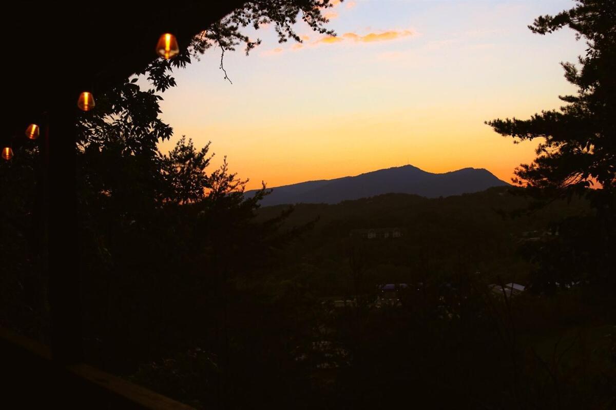 Bluff Mountain View Βίλα Pigeon Forge Εξωτερικό φωτογραφία