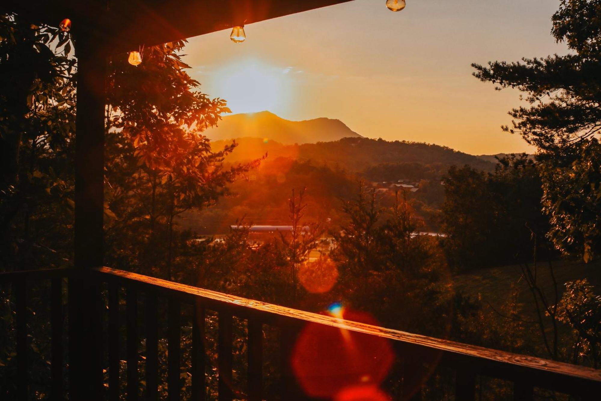 Bluff Mountain View Βίλα Pigeon Forge Εξωτερικό φωτογραφία